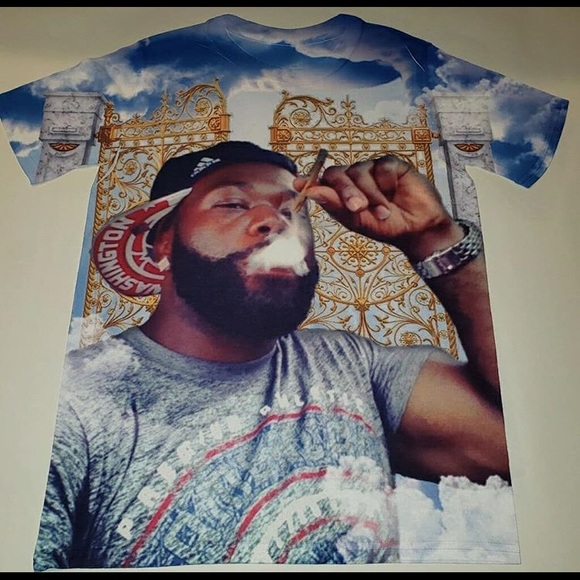 Custom t-shirt - Picture 5 of 8